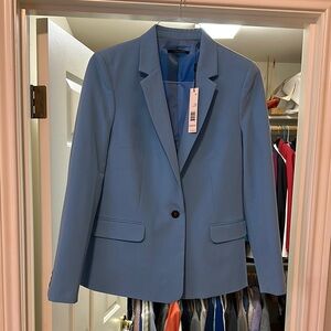 T Tahari Blue Blazer with Structured Tailoring